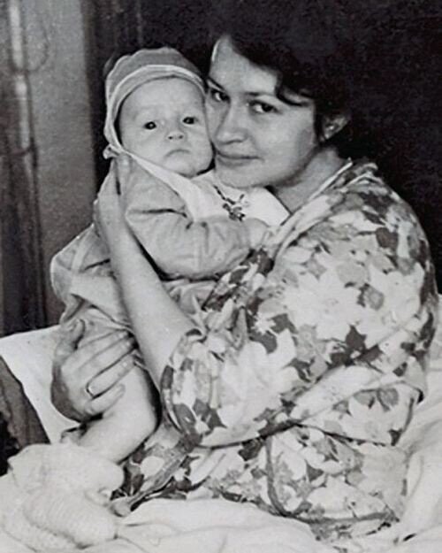Дима Дибров с мамой Татьяной Валентиновной