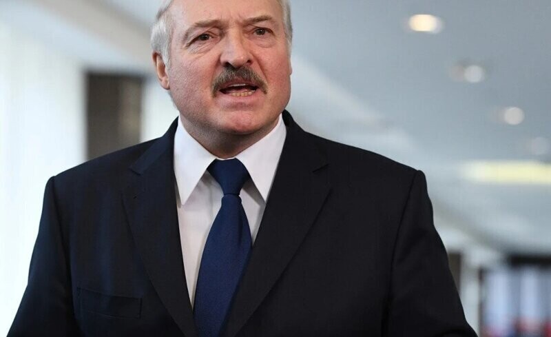 Рейтинг Лукашенко обрушился перед выборами: в этом он видит след Кремля