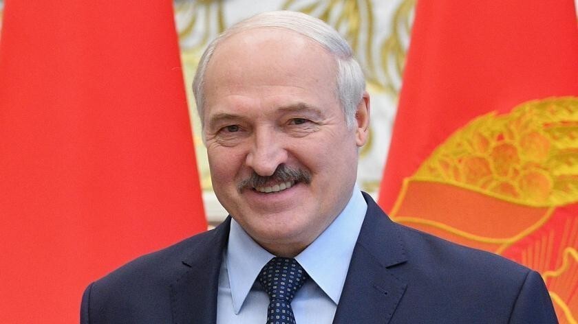 Лукашенко прилетел в Москву на парад Победы 