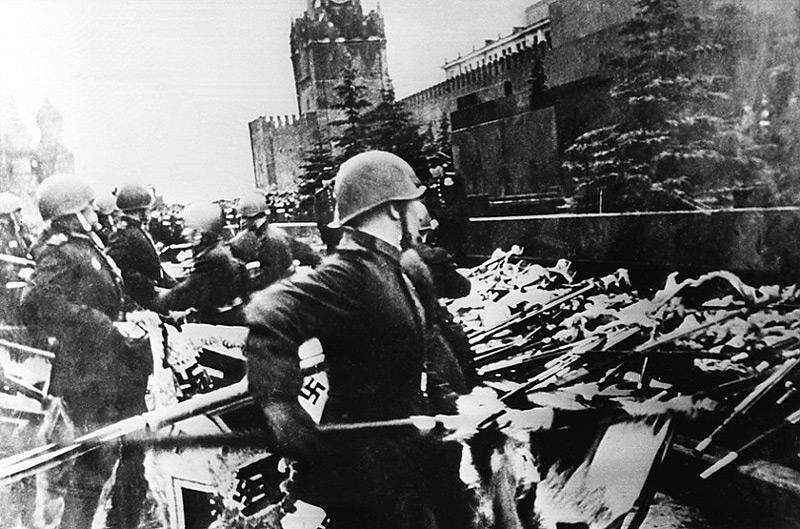 Парад Победы 1945 года