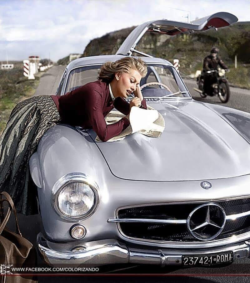 София Лорен и культовый "Mercedes-Benz 300SL"