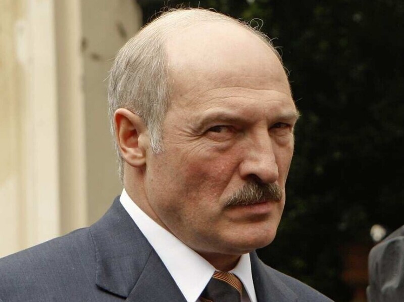 Лукашенко обвинил россиян в повышении цен на жилье: Почему у нас дорогие квартиры в Минске?