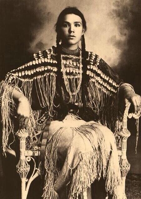 Женщина из индейского племени Шайен, 1890-1904 гг.