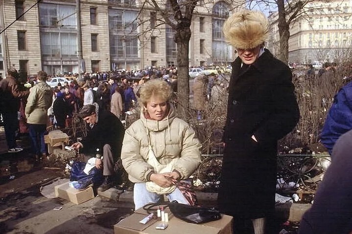 13. Зарубежные товары активно шли в народ