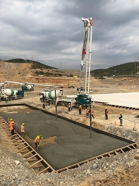 Росатом начал заливку бетона второго блока АЭС «Аккую» в Турции