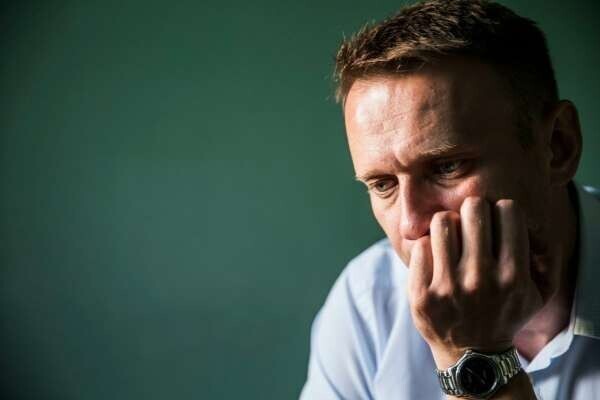 Навальный признал свой провал, отменив акции протеста против поправок в Конституцию РФ