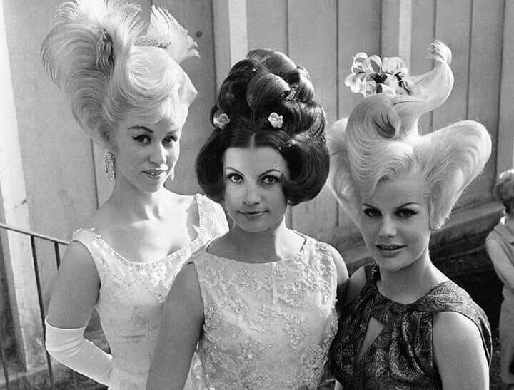 Победительницы на Мюнхенском конкурсе причёсок. 1 мая 1964 год.