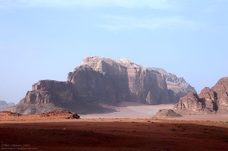 Лунная долина в Иордании