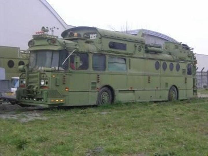 Переоборудованный автобус Saviem