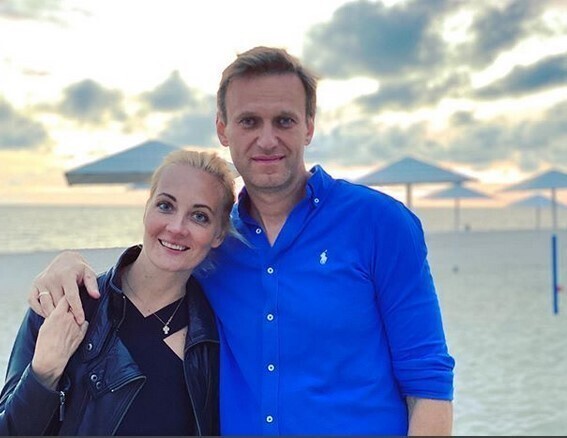 Навальный сэкономил на Калининграде, поэтому купил себе машину за 4 млн рублей