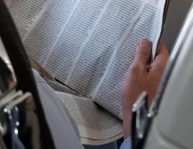 Просто человек в самолёте читал вот это