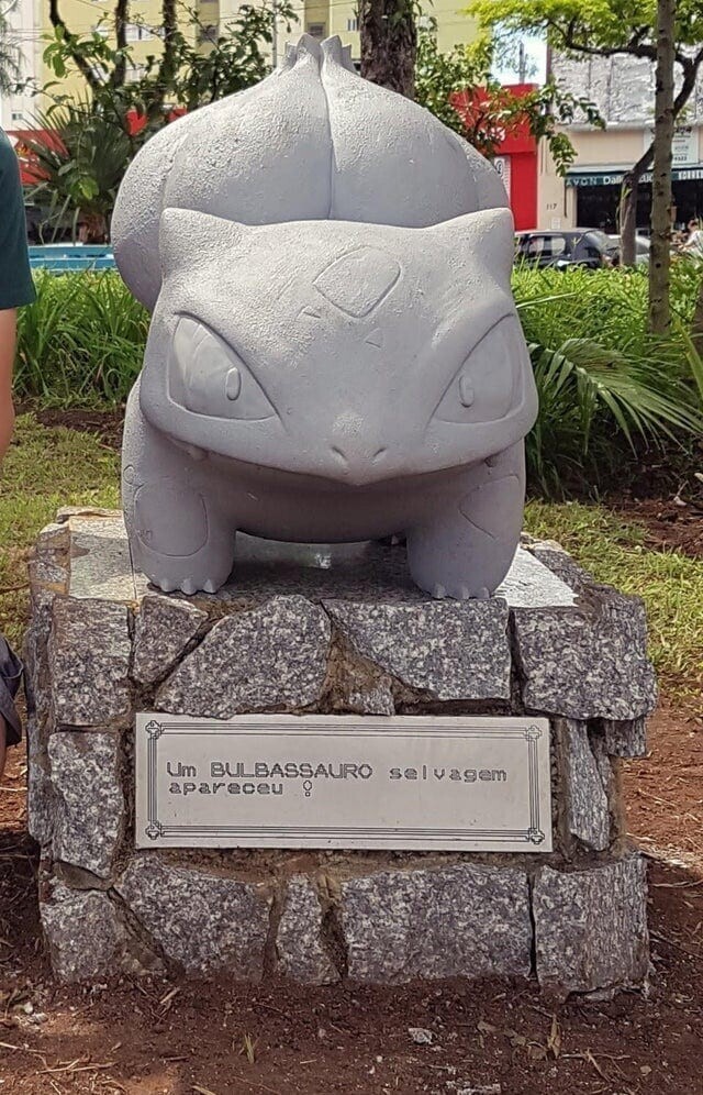 6. В бразильском городе Сузану есть статуи покемонов