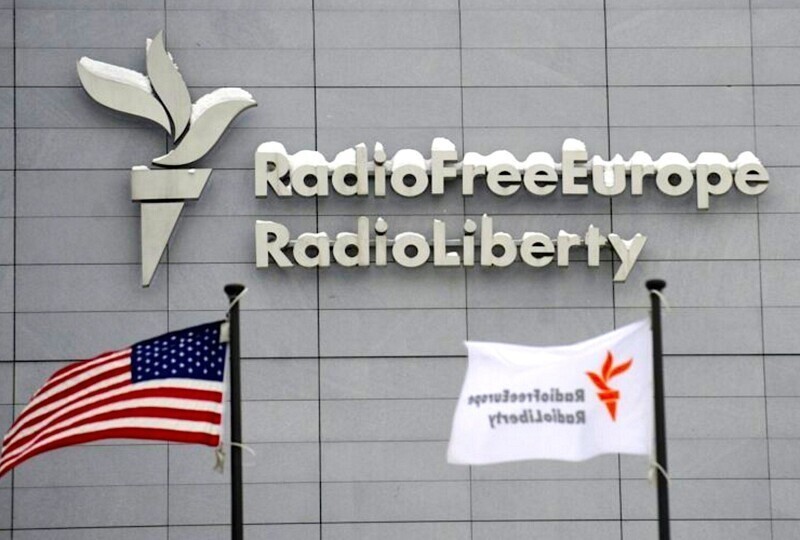 "Радио Свободу" стоит запретить на территории РФ – Красовский беспочвенно обвинен в домогательстве