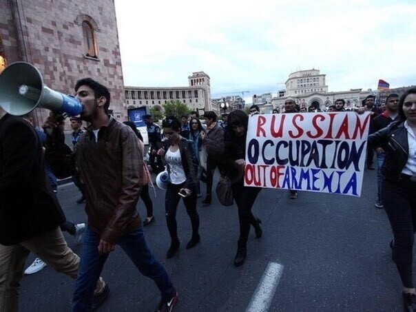 Когда это мы ? Вроде на хохлов были планы.