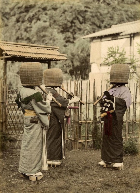 Монахи Комусо, Япония, 1887.