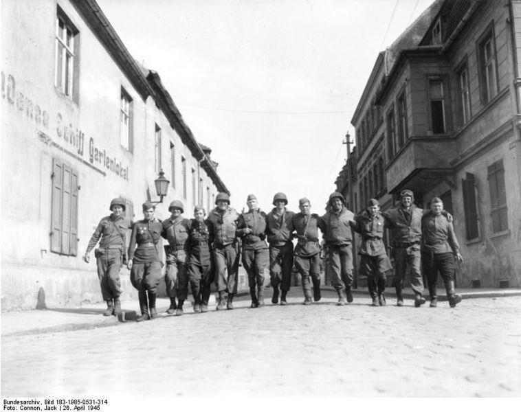Torgau, встреча американских и советских солдат