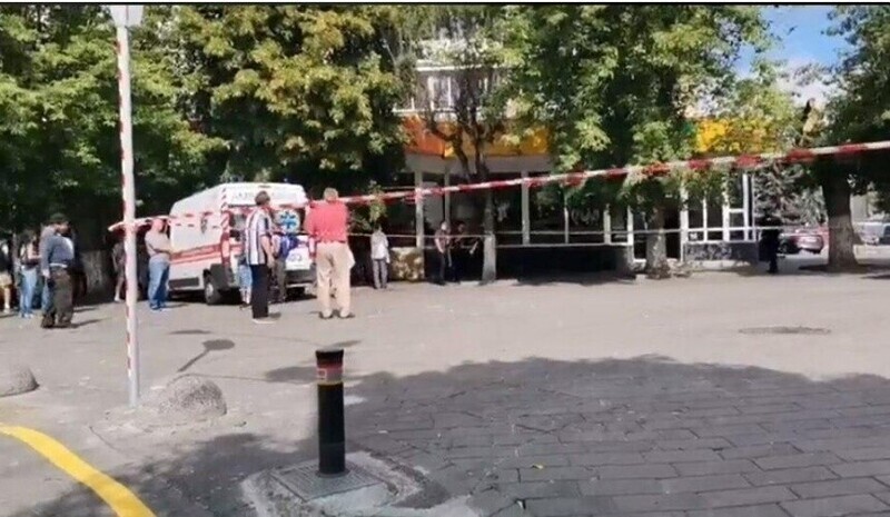 Аваков дал пресс-брифинг в Луцке по ситуации с заложниками