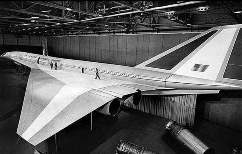 Boeing 2707 — проект американского сверхзвукового пассажирского самолета. 1971 год.