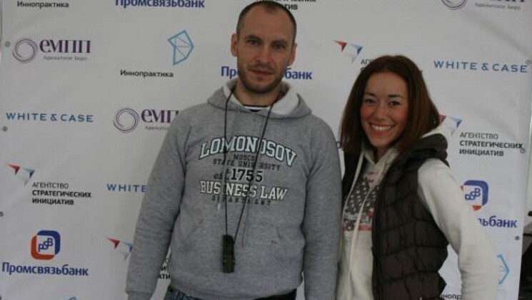 Стало известно, кто пристроил Соболь к Навальному