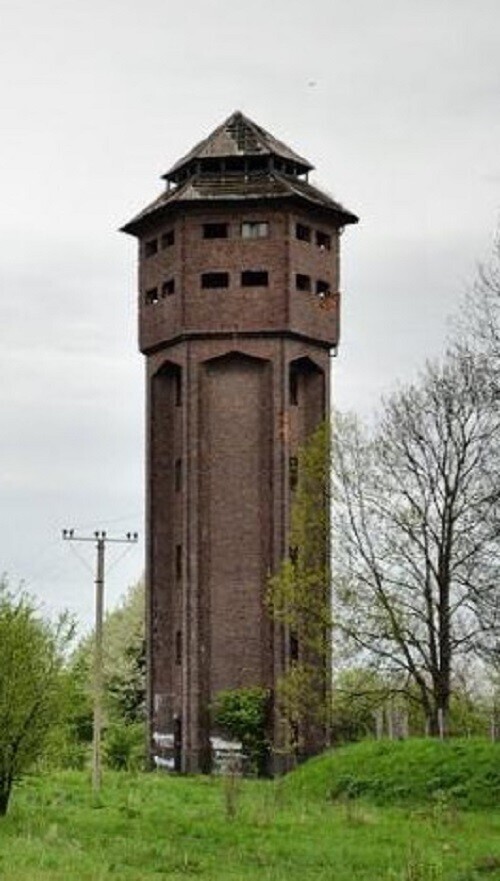Багратионовск. Железнодорожная башня построена в 1938 год.