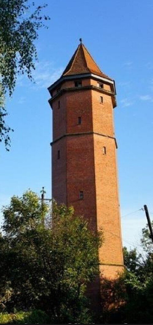 Правдинск (Фридланд). Городская башня, построена в 1924-м году на Банхоф штрассе. ОКН.
