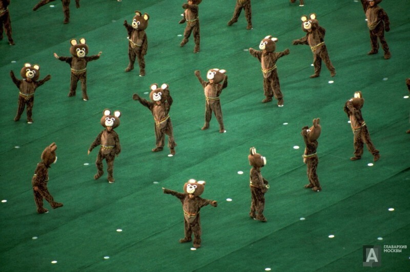 Церемония открытия 22-х летних Олимпийских игр в Москве, СССР. 19 июля 1980 г.