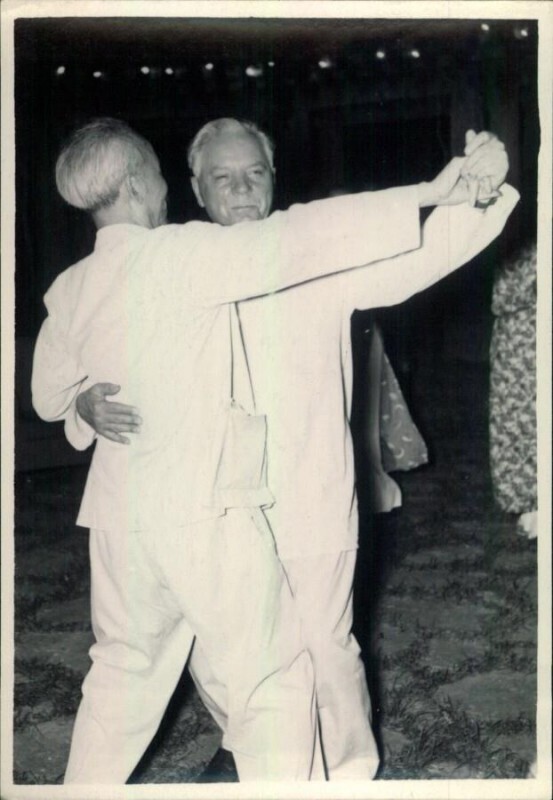 Президент Хо Ши Мин и Председатель Президиума Верховного Совета Климент Ворошилов, 1957 год, Вьетнам