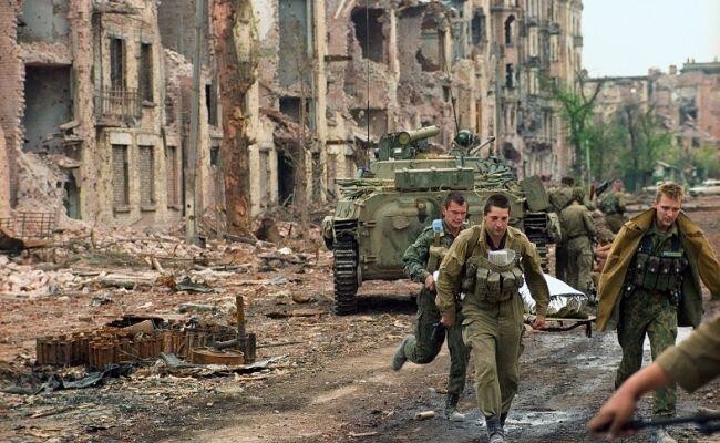 В год, когда была образована группа началась Чеченская война. Сегодня о ней уже не помнит особо никто, а ведь это было совсем недавно
