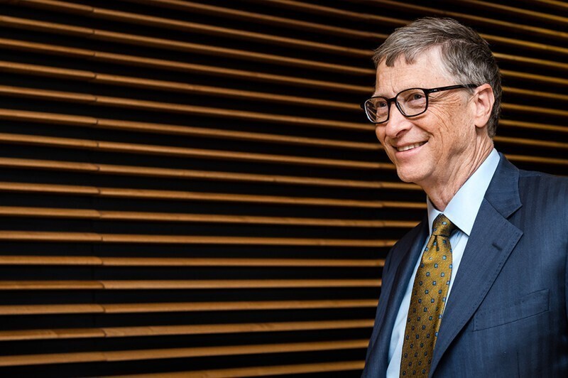 Билл Гейтс, впрочем, давно уже предложил обложить налогами труд роботов