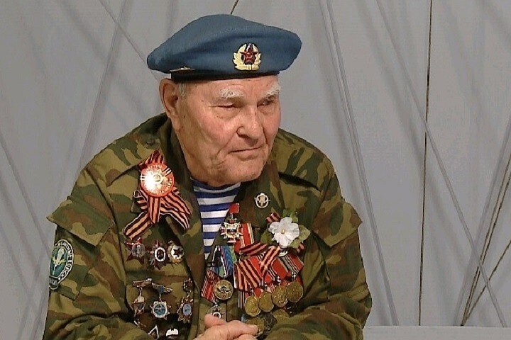 Старше ВДВ. Старейший десантник России живет в Красноярске