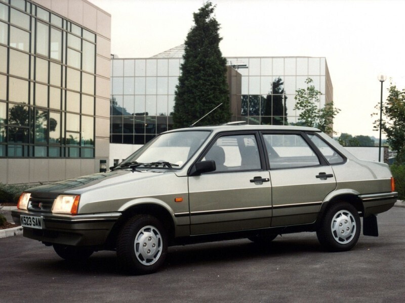 Lada Samara 1.5GL Saloon (210996) (1992-1994)