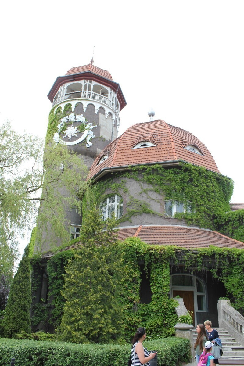 Светлогорск (Раушен), городская башня высотой 25 метров.