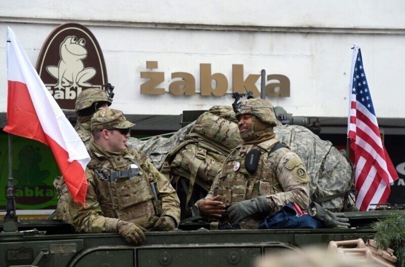 Польша рассчитывает на финансовую помощь от США, после ввода американских войск