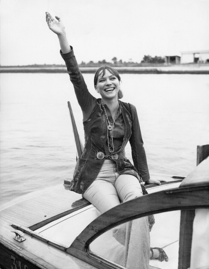 31 августа 1970 года. Датская и французская актриса Анна Карина на Венецианском кинофестивале.
