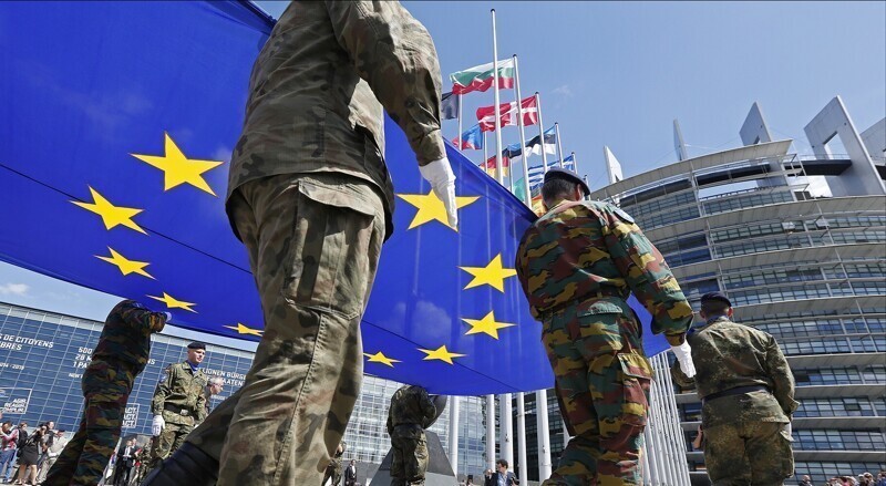 Европа стремится к военной независимости от США