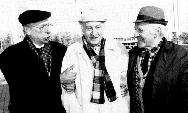 Олег Ефремов, Вячеслав Тихонов и Михаил Ульянов, 1998 год