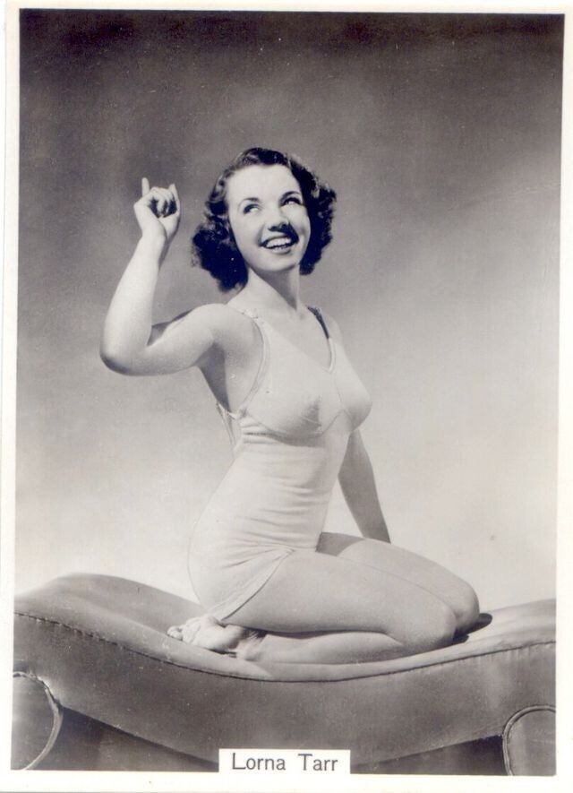 Сигаретные карточки Modern Beauties, 1930-е годы
