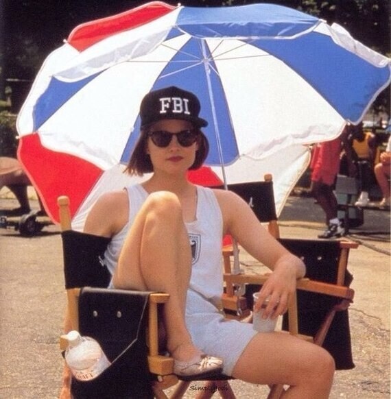 Джоди Фостер на съёмочной площадке фильма «Молчание ягнят», 1990 год