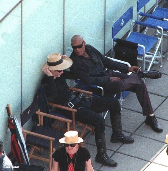 Киану Ривз и Лоренс Фишбёрн на съёмках фильма « Матрица», 1999 год