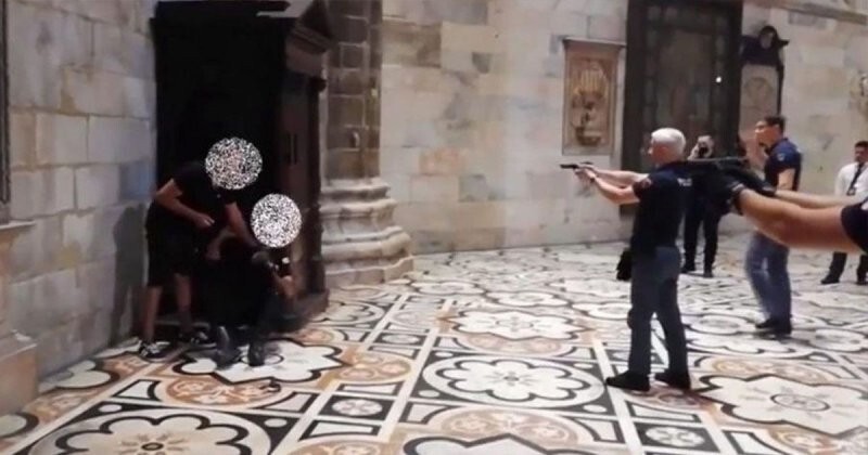 Мужчина с ножом взял заложника в Миланском соборе