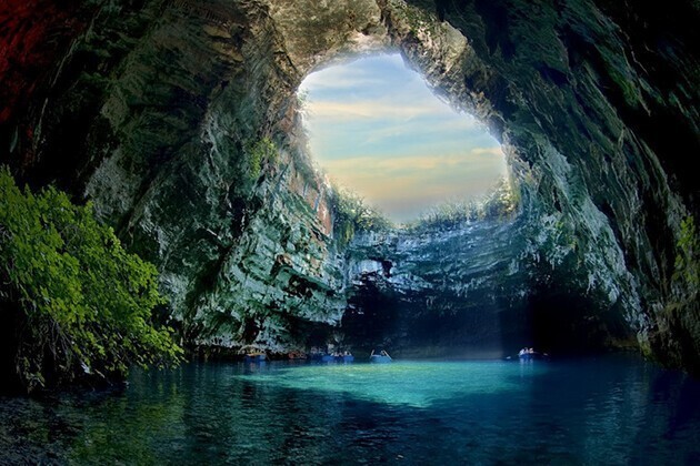 Пещера Крубера, Грузия