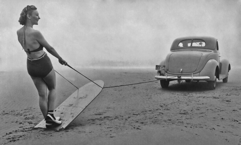 Серфинг на песке. США, 1941