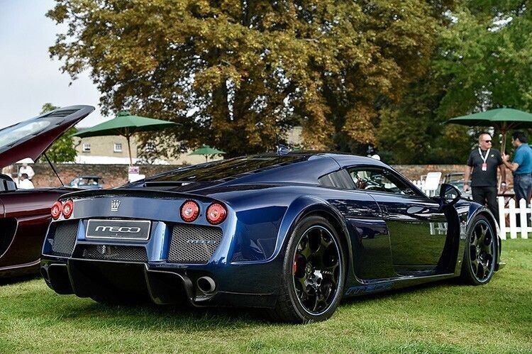 Noble M600 – агрессивный, но в то же время просто-таки королевский внешний вид
