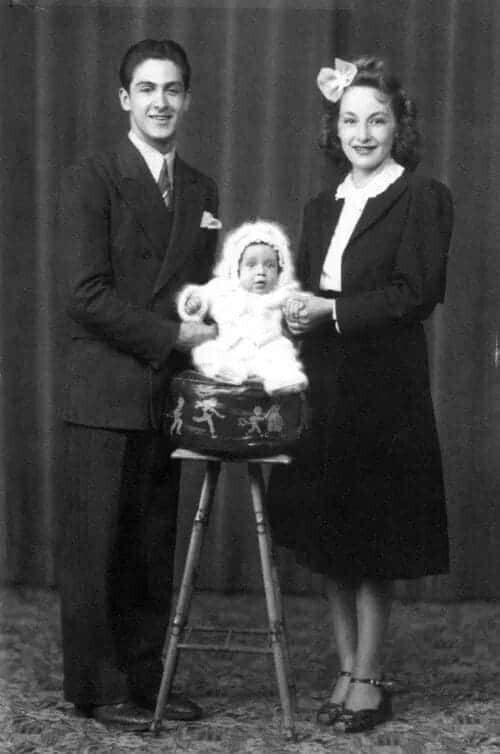 Детское фото Аль Пачино с родителями, 1940 г.