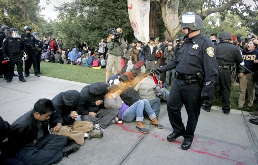Протест студентов Калифорнийского университета в Дэвисе, 2011 год