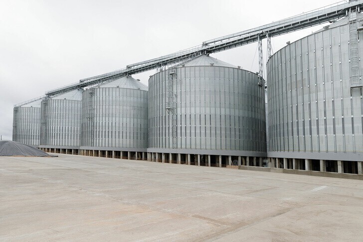 Зернохранилище на 134 тыс. тонн зерна введено в строй в Тульской области