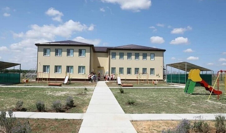 В селе Октябрьское Первомайского района Крыма открыт новый модульный детский сад