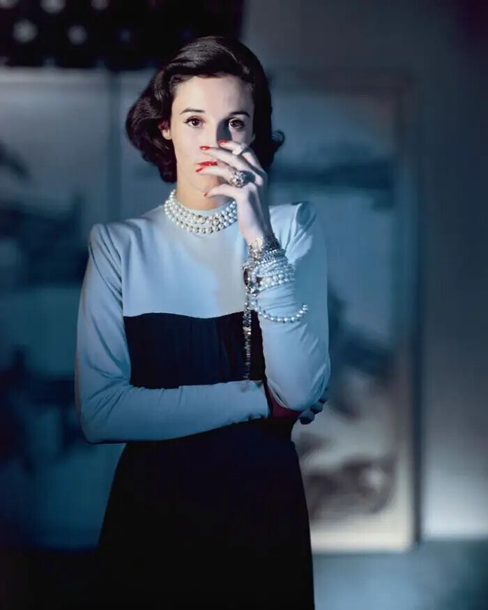 Barbara «Babe» Рaley. Фото John Rawlings для Vogue, 1946 год.