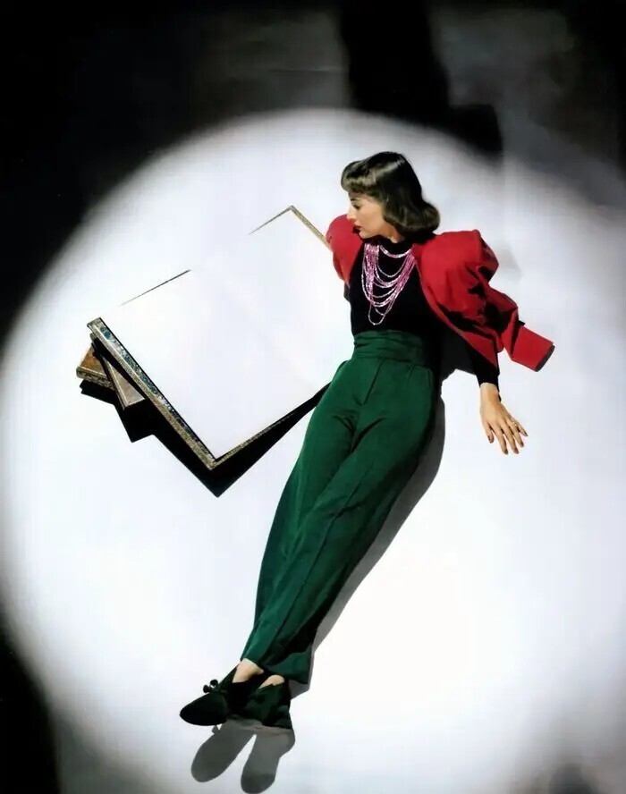John Rawlings для Vogue, 1943 год.