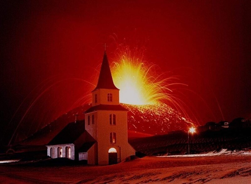 Извержение вулкана в Вестманнаэйяре, Исландия. 1973